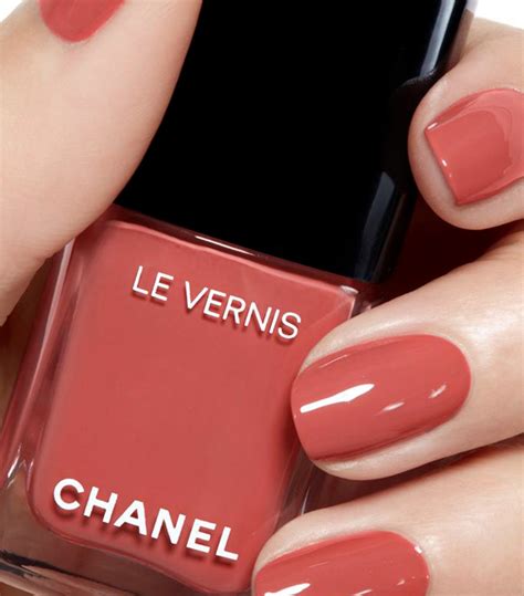 chanel nail lacquer|chanel nagellak aan zee.